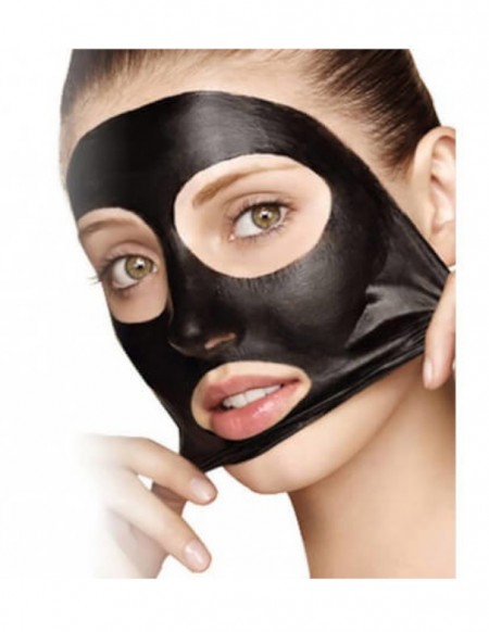 Black mask: la maschera nera viso per combattere punti neri e